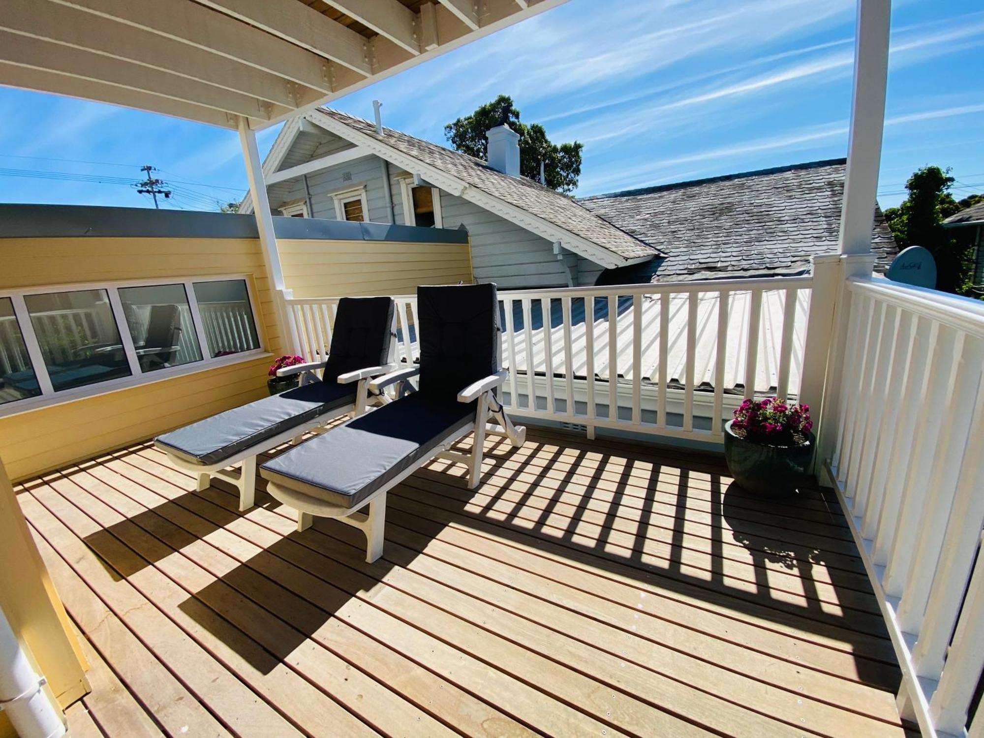 Moonshine - Two Bedroom House With Inverter Cape Town Bagian luar foto